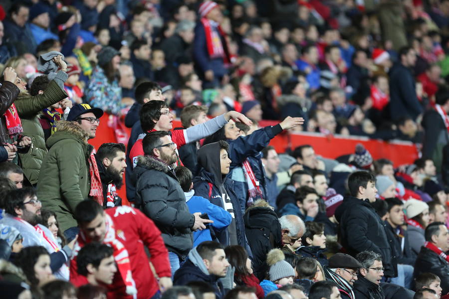 ¿Estuviste en el Sporting 1-3 Barcelona? ¡Búscate en las fotos! (I)