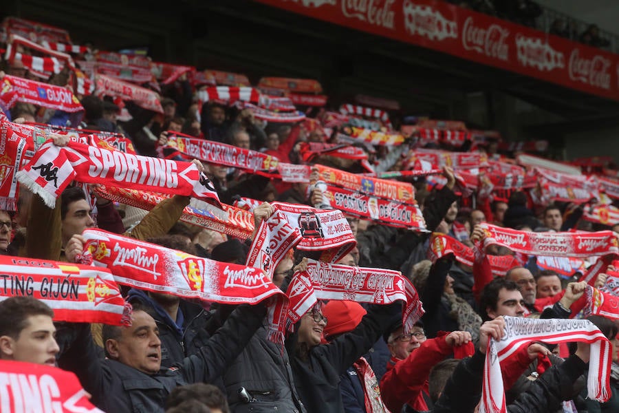 ¿Estuviste en el Sporting-Athletic? ¡Búscate en las imágenes! (3)