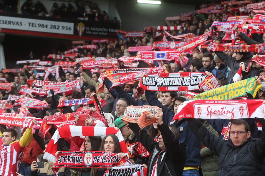 ¿Estuviste en el Sporting-Athletic? ¡Búscate en las imágenes! (3)