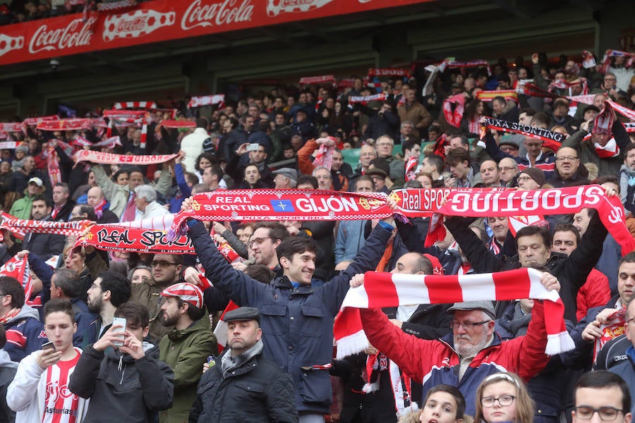 ¿Estuviste en el Sporting-Athletic? ¡Búscate en las imágenes! (3)