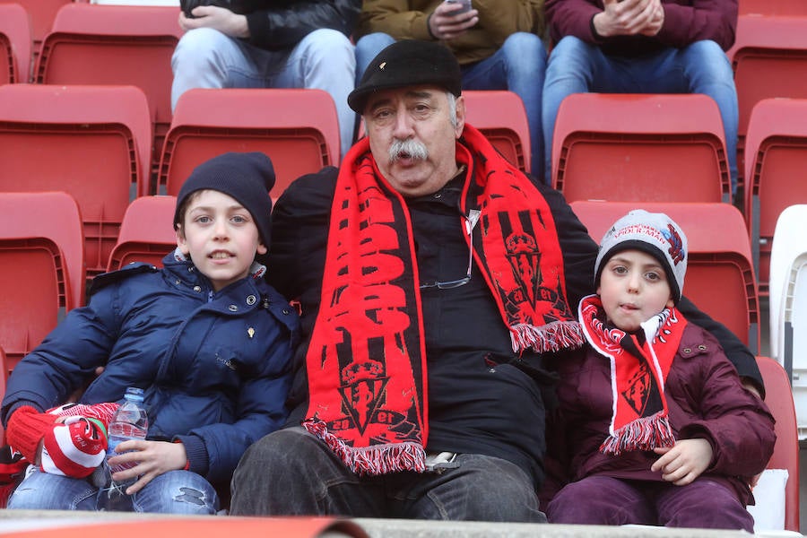 ¿Estuviste en el Sporting-Athletic? ¡Búscate en las imágenes! (3)