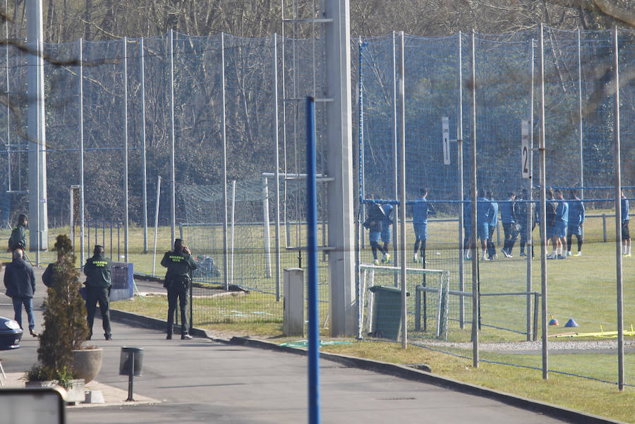 Entrenamiento a puerta cerrada en El Requexón