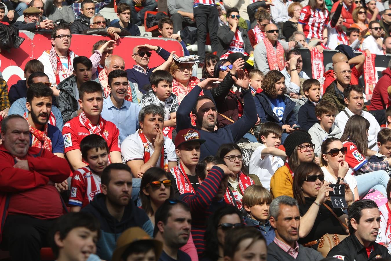 ¿Estuviste en el Sporting 2-1 Atlético? ¡Búscate! (1)