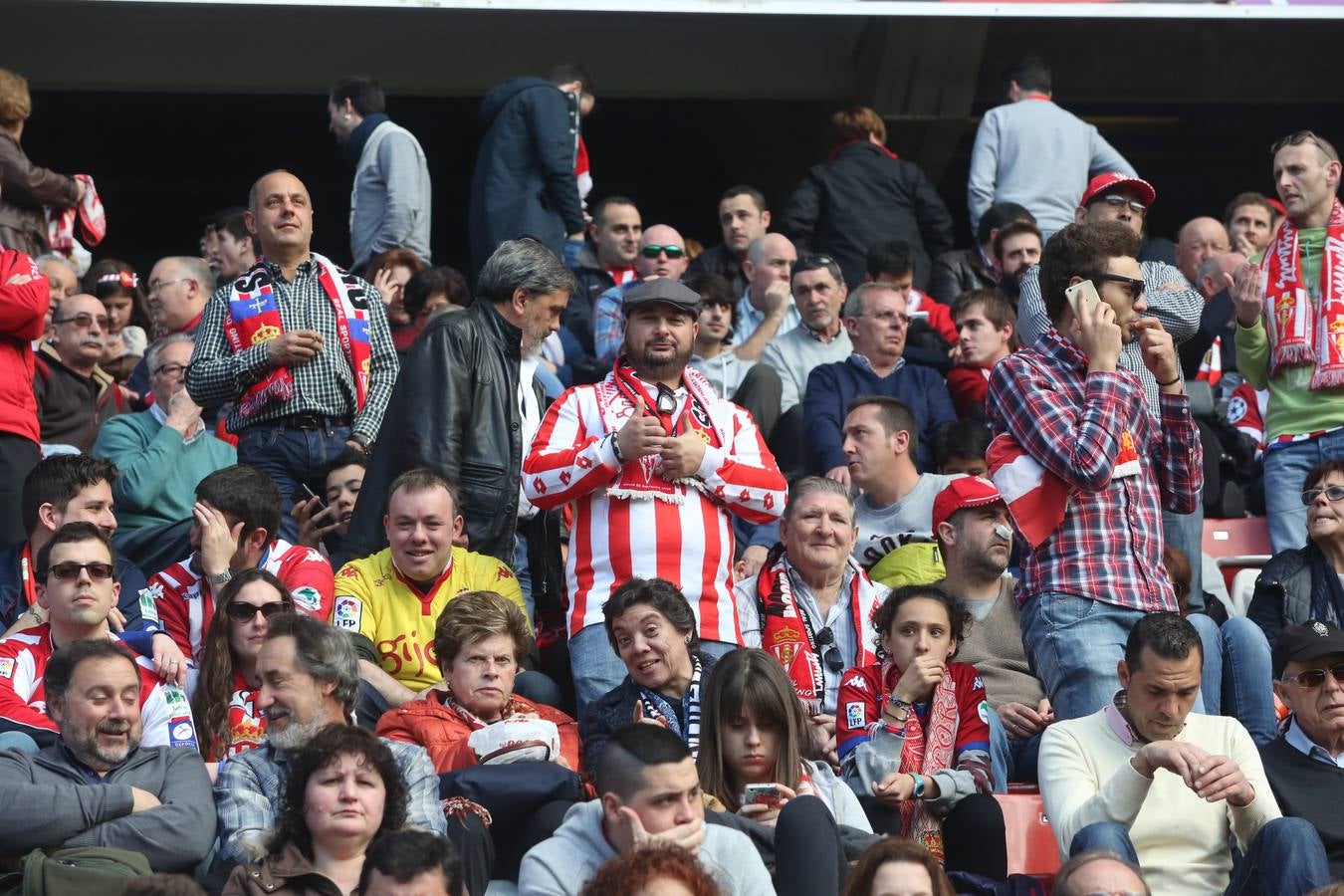 ¿Estuviste en el Sporting 2-1 Atlético? ¡Búscate! (1)