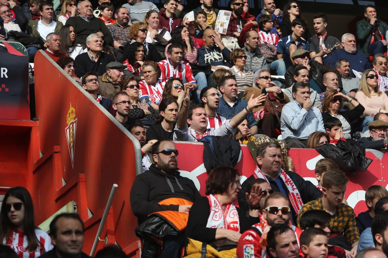 ¿Estuviste en el Sporting 2-1 Atlético? ¡Búscate! (1)