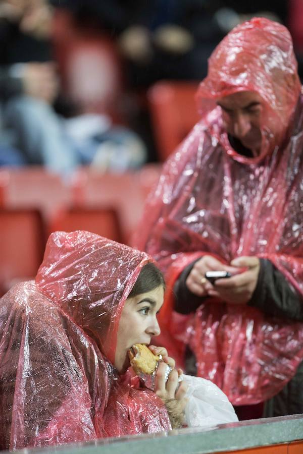 ¿Estuviste en el Sporting 2-1 Sevilla? ¡Búscate!