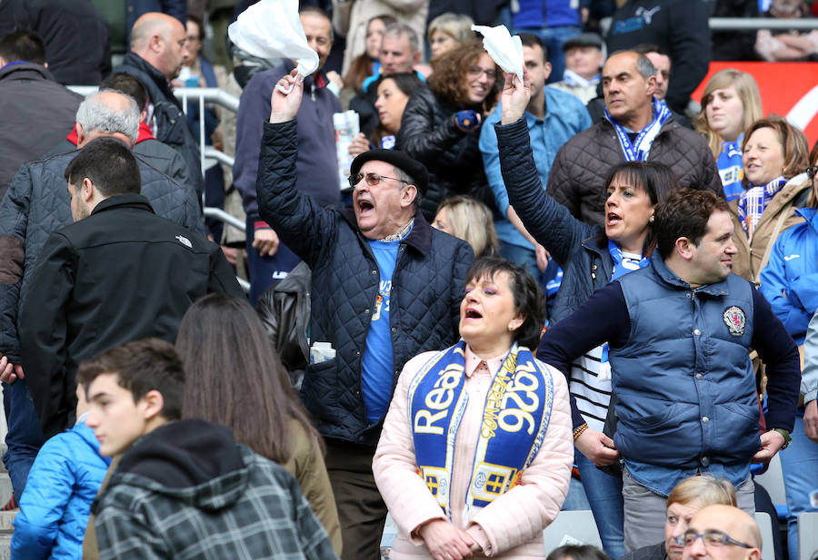 ¿Estuviste en el Real Oviedo-Huesca? ¡Búscate en las imágenes!