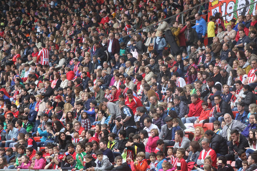 ¿Estuviste en el entrenamiento del Sporting? ¡Búscate! (3)
