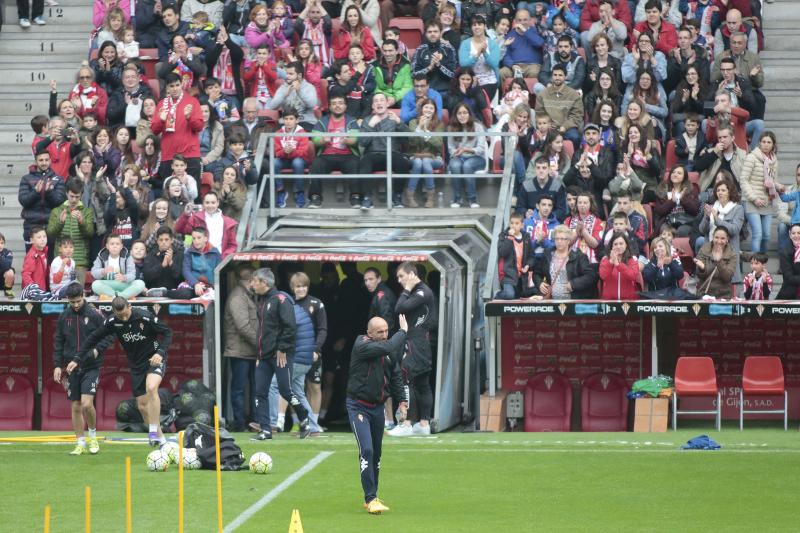 ¿Estuviste en el entrenamiento del Sporting? ¡Búscate!