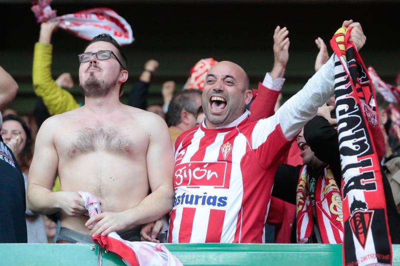 ¿Estuviste en el Sporting-Villarreal? Búscate (1)