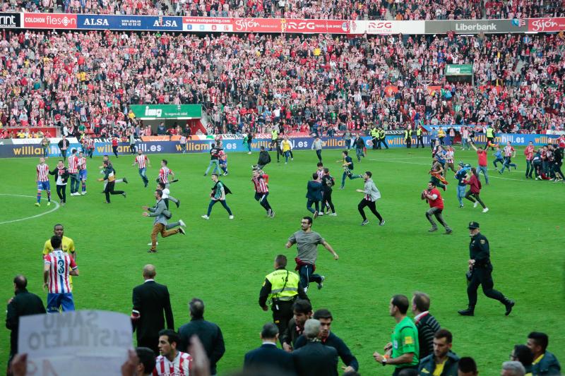 ¿Estuviste en el Sporting-Villarreal? Búscate (1)