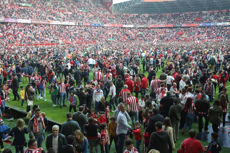 ¿Estuviste en el Sporting-Villarreal? Búscate (2)