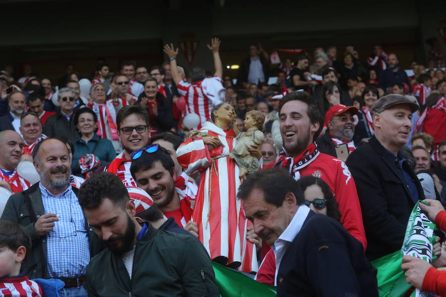 ¿Estuviste en el Sporting-Villarreal? Búscate (3)