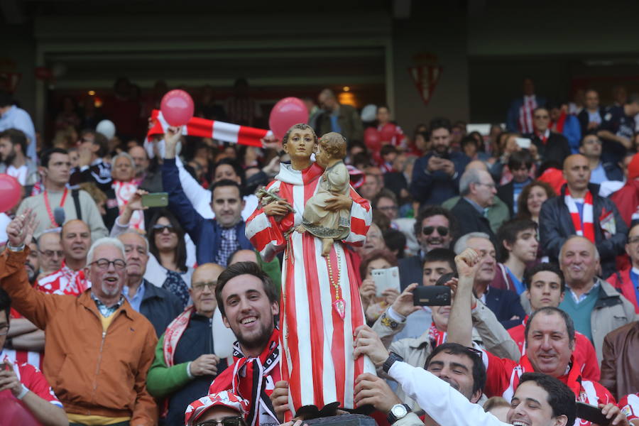 ¿Estuviste en el Sporting-Villarreal? Búscate (3)