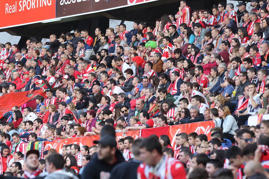 ¿Estuviste en el Sporting-Villarreal? Búscate (4)