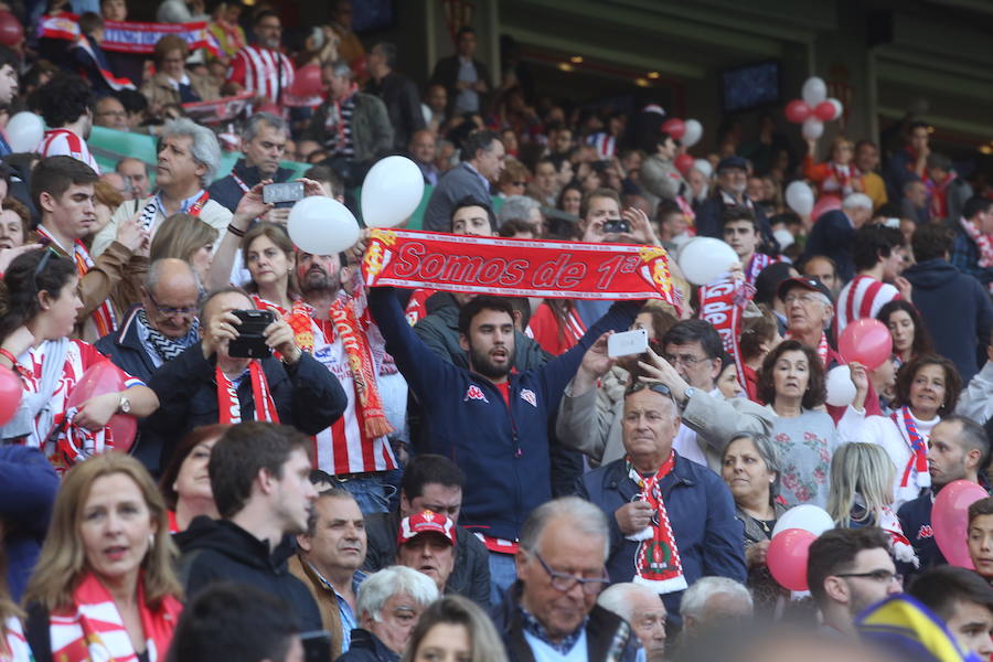 ¿Estuviste en el Sporting-Villarreal? Búscate (4)