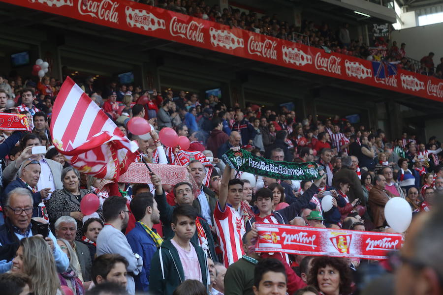 ¿Estuviste en el Sporting-Villarreal? Búscate (4)