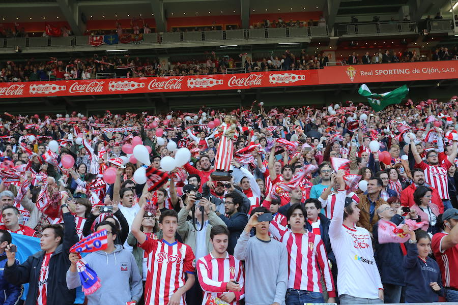 ¿Estuviste en el Sporting-Villarreal? Búscate (4)