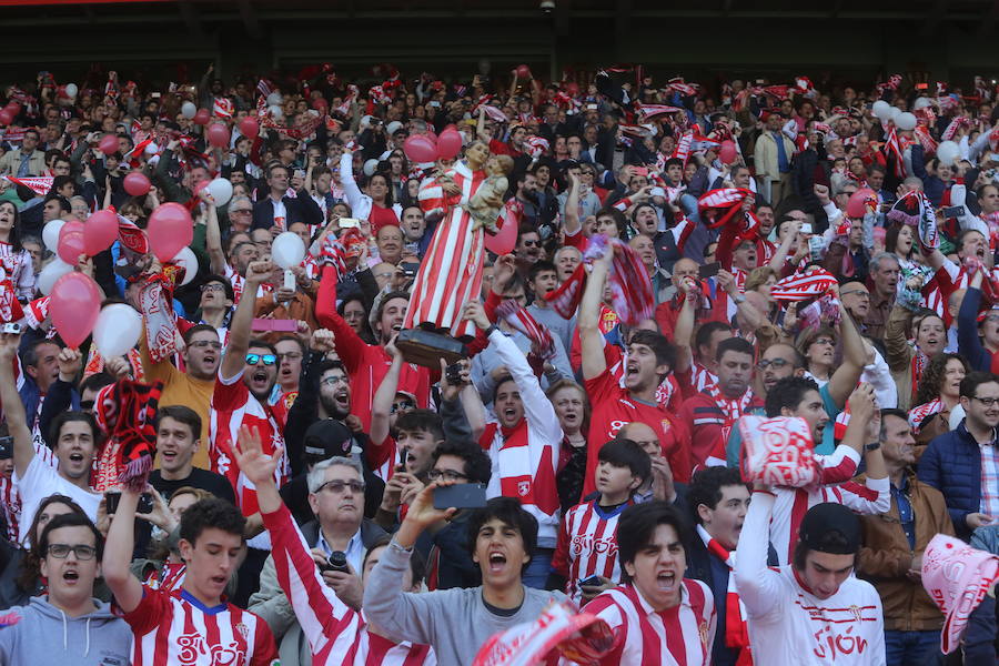 ¿Estuviste en el Sporting-Villarreal? Búscate (4)