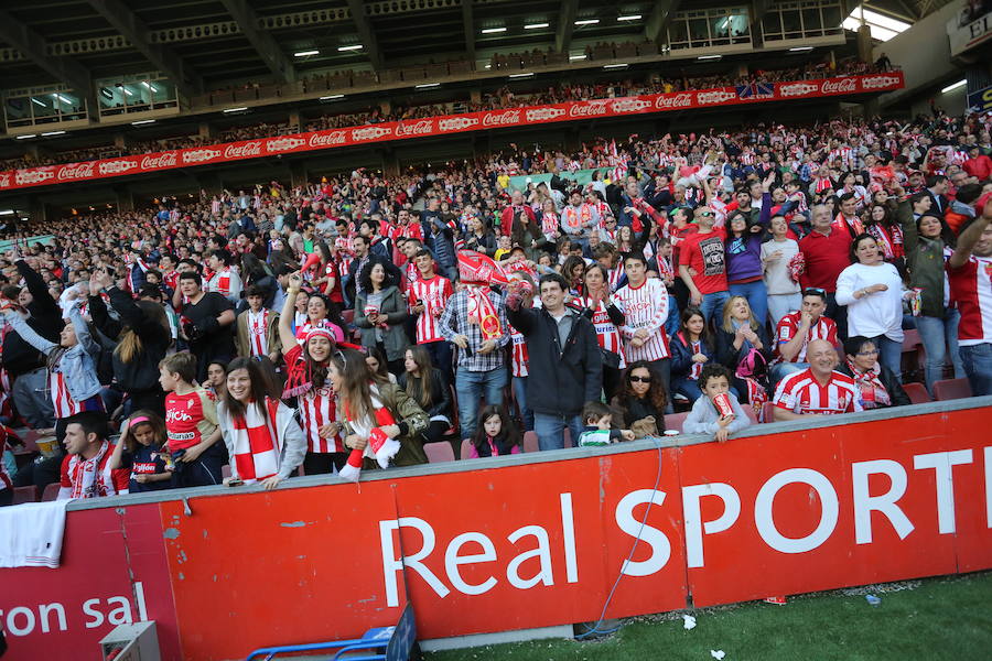 ¿Estuviste en el Sporting-Villarreal? Búscate (7)