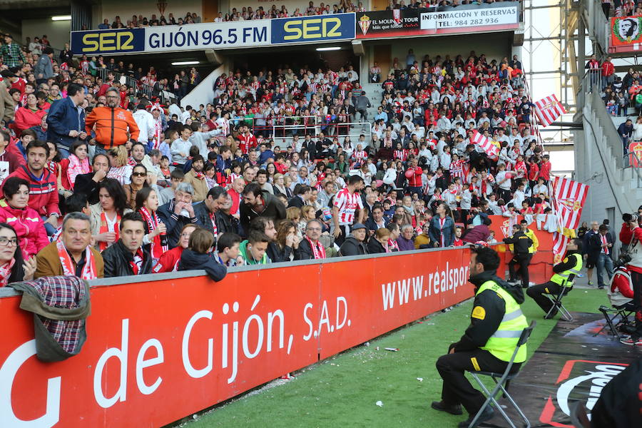 ¿Estuviste en el Sporting-Villarreal? Búscate (7)