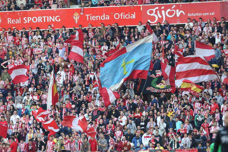 ¿Estuviste en el Sporting-Villarreal? Búscate (7)