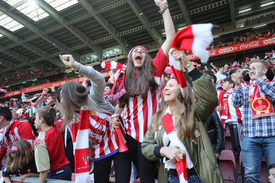 ¿Estuviste en el Sporting-Villarreal? Búscate (7)