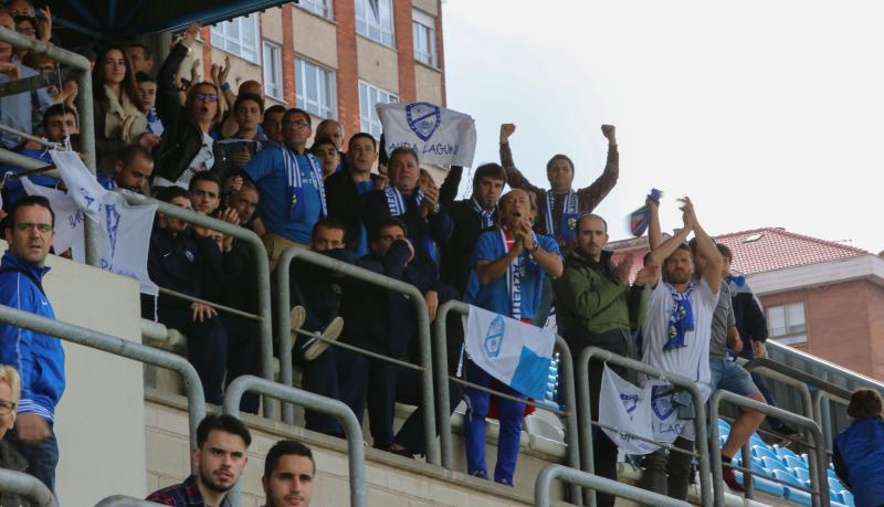 Las mejores imágenes del Real Avilés-Lagun Onak