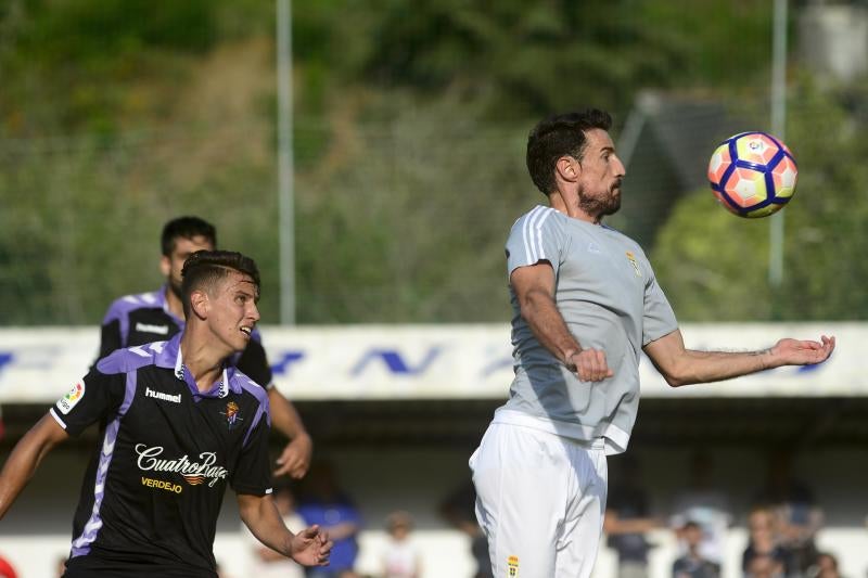 Real Oviedo-Valladolid, en imágenes