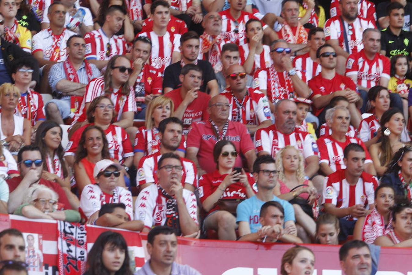 ¿Estuviste en el Sporting - Athletic? ¡Búscate en las fotos! (2)