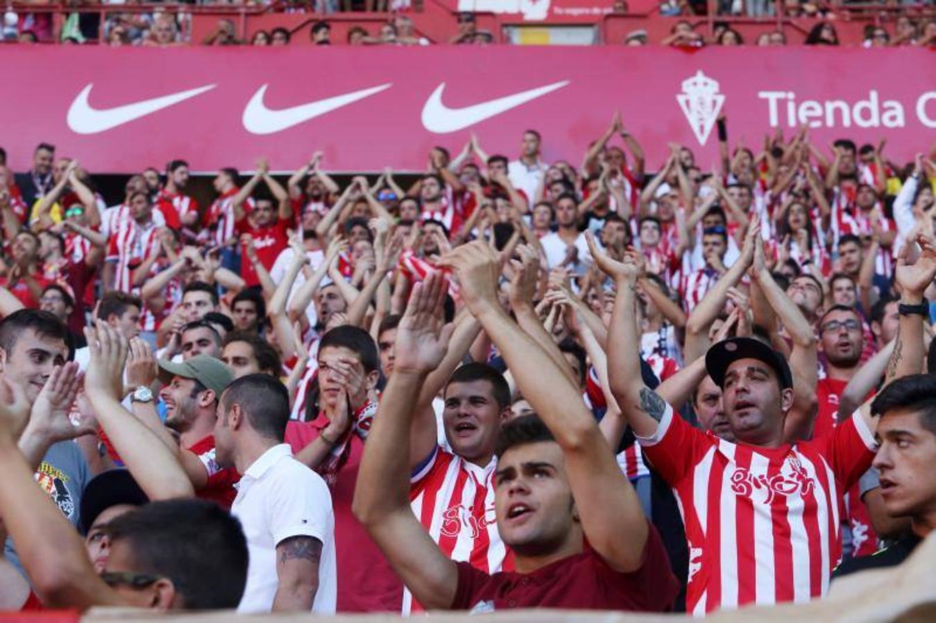 ¿Estuviste en el Sporting - Athletic? ¡Búscate en las fotos! (2)