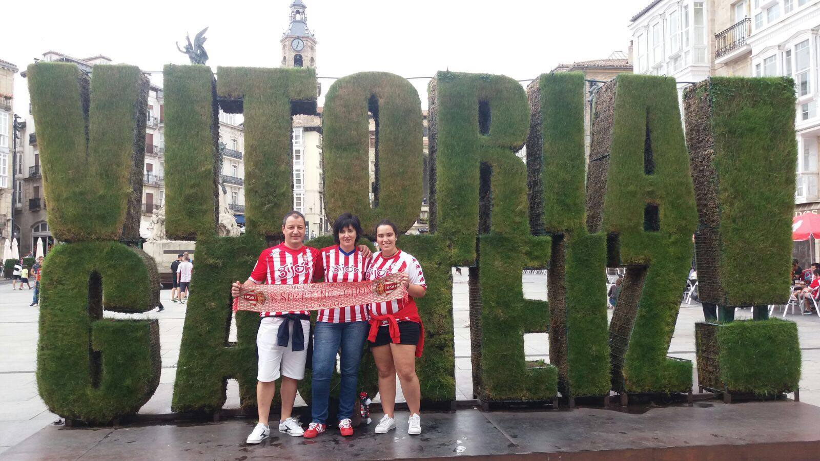 La Mareona, con el Sporting en Vitoria