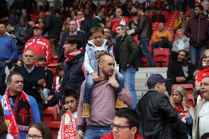 ¿Estuviste en el Sporting - Sevilla? ¡Búscate! (1)