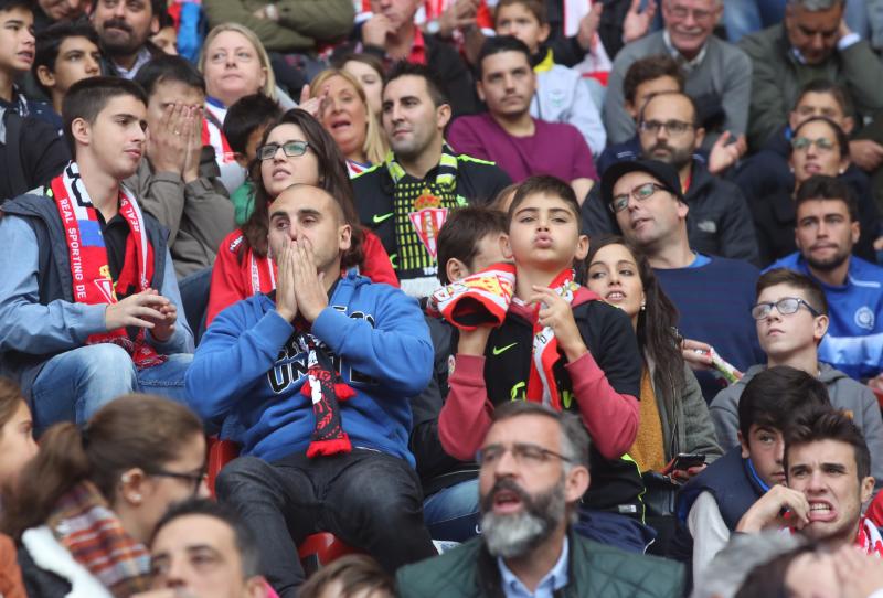 ¿Estuviste en el Sporting - Sevilla? ¡Búscate! (1)