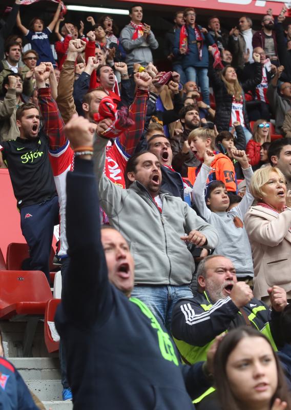 ¿Estuviste en el Sporting - Sevilla? ¡Búscate! (1)