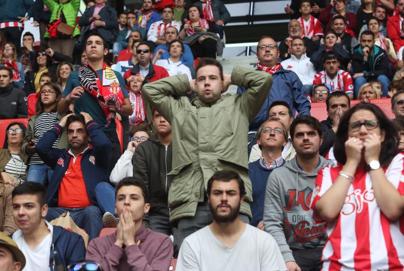 ¿Estuviste en el Sporting - Sevilla? ¡Búscate! (1)