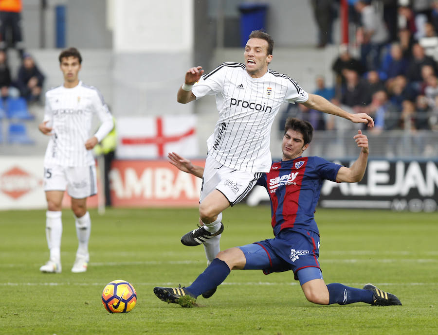 El Huesca - Real Oviedo, en imágenes