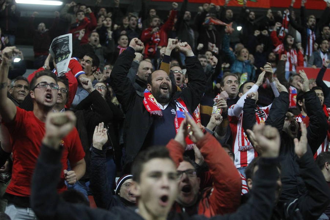 ¿Estuviste en el Sporting - Real Sociedad? ¡Búscate! (3)