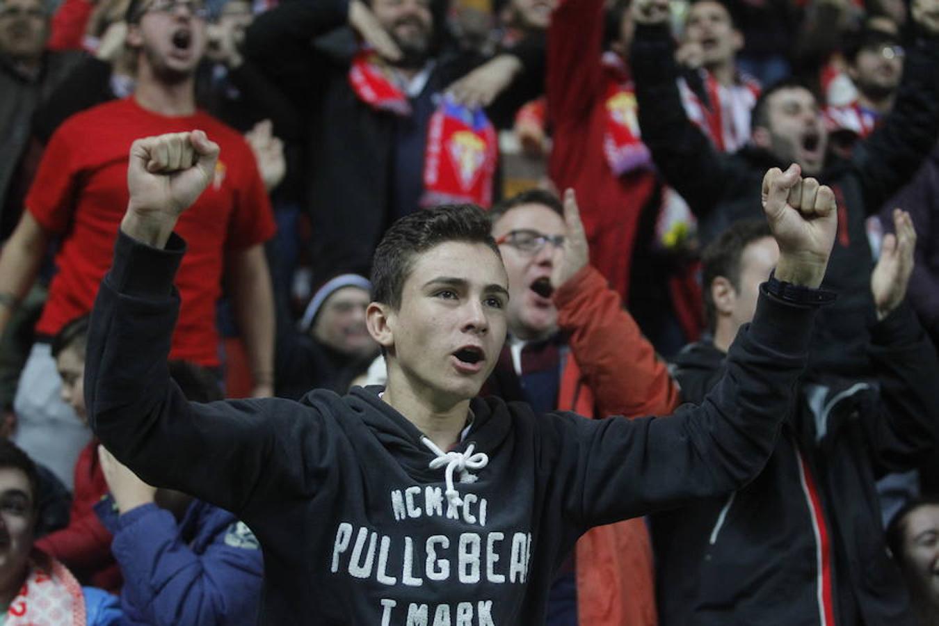 ¿Estuviste en el Sporting - Real Sociedad? ¡Búscate! (3)