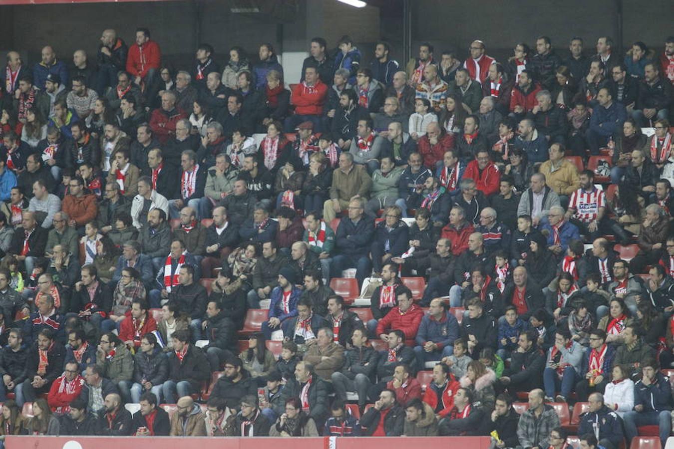 ¿Estuviste en el Sporting - Real Sociedad? ¡Búscate! (3)