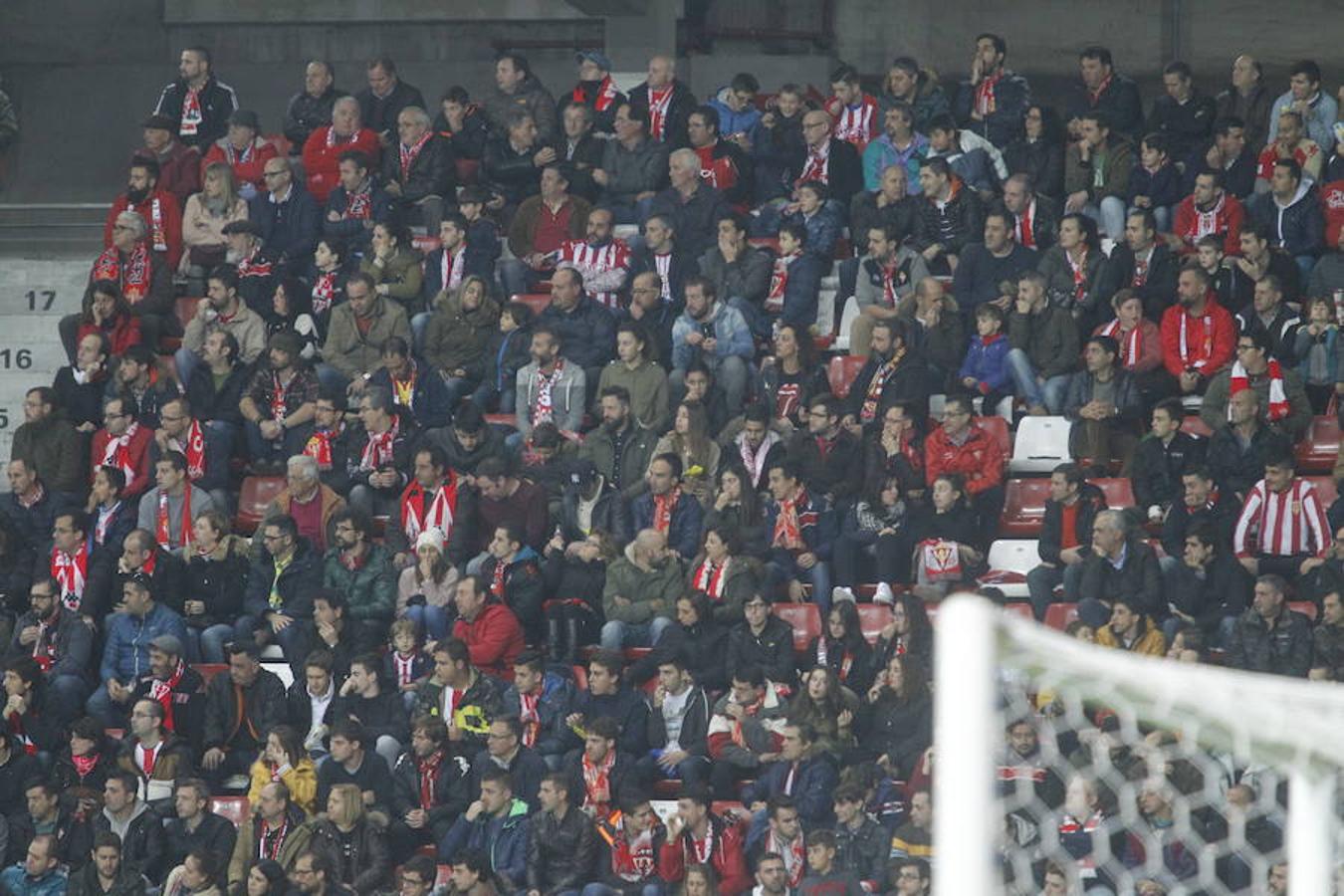 ¿Estuviste en el Sporting - Real Sociedad? ¡Búscate! (3)