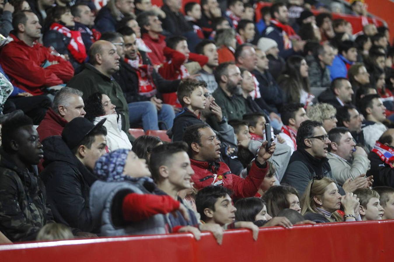 ¿Estuviste en el Sporting - Real Sociedad? ¡Búscate! (3)