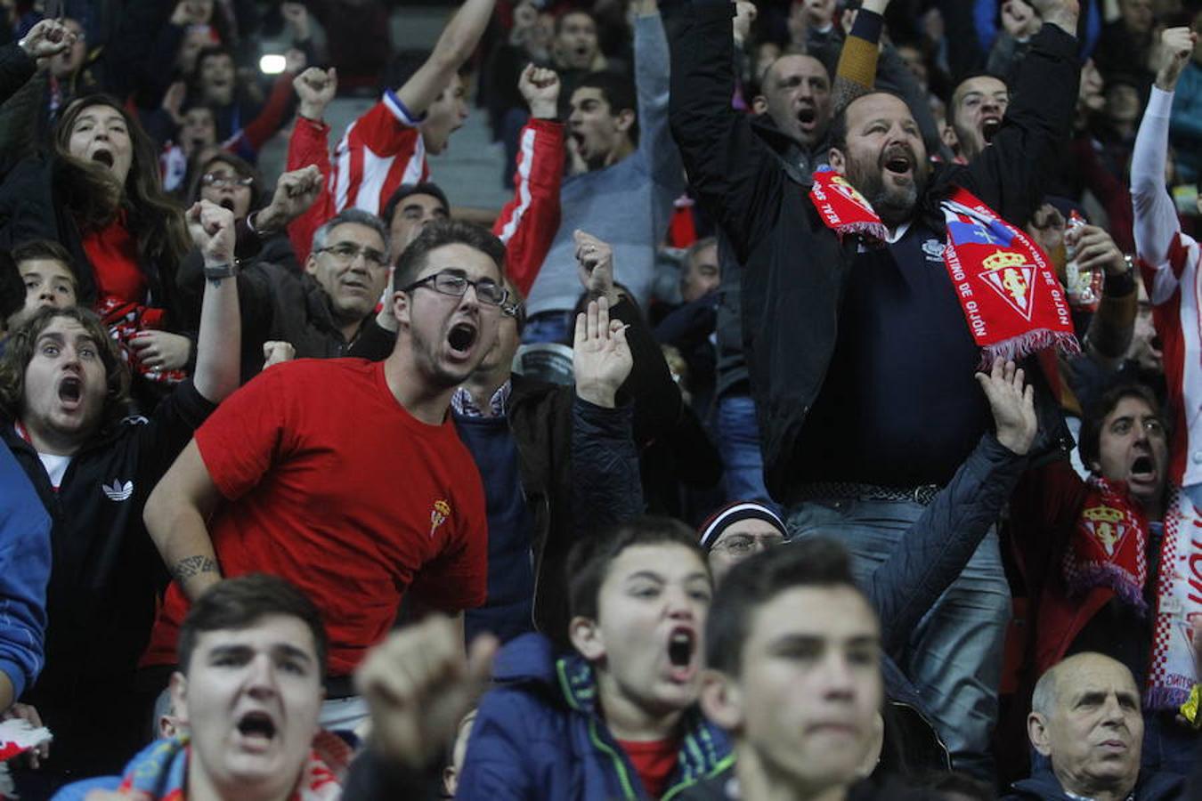 ¿Estuviste en el Sporting - Real Sociedad? ¡Búscate! (3)