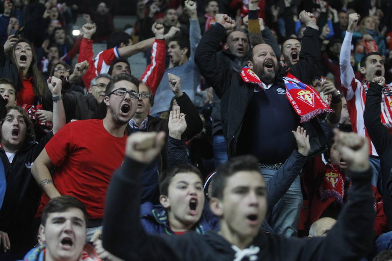 ¿Estuviste en el Sporting - Real Sociedad? ¡Búscate! (3)