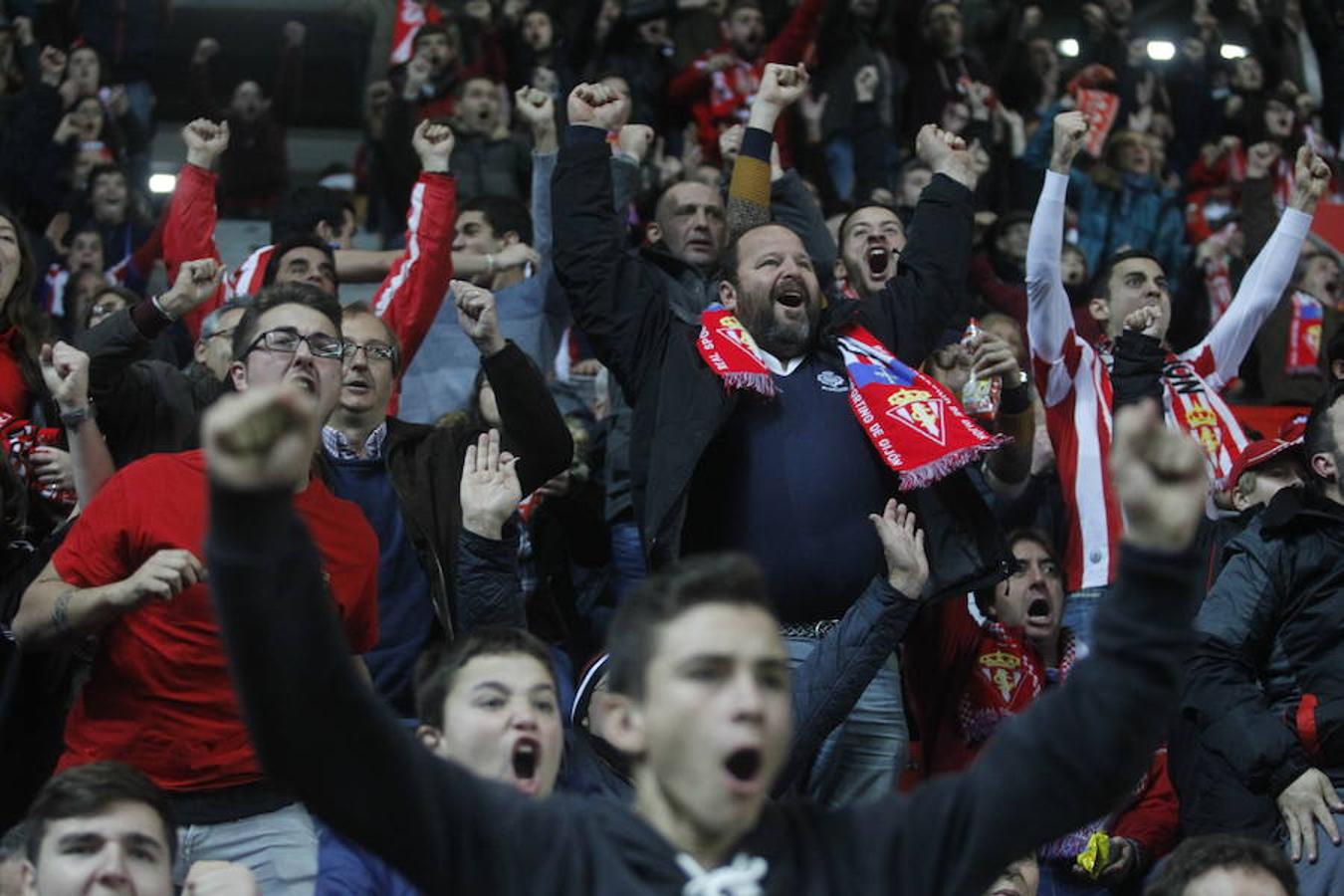 ¿Estuviste en el Sporting - Real Sociedad? ¡Búscate! (3)