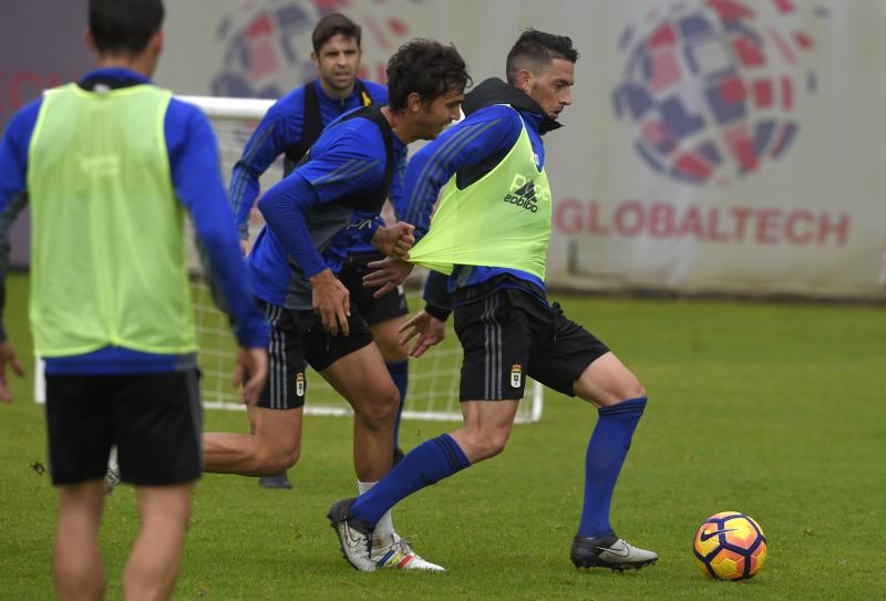 El Real Oviedo se prepara en El Requexón