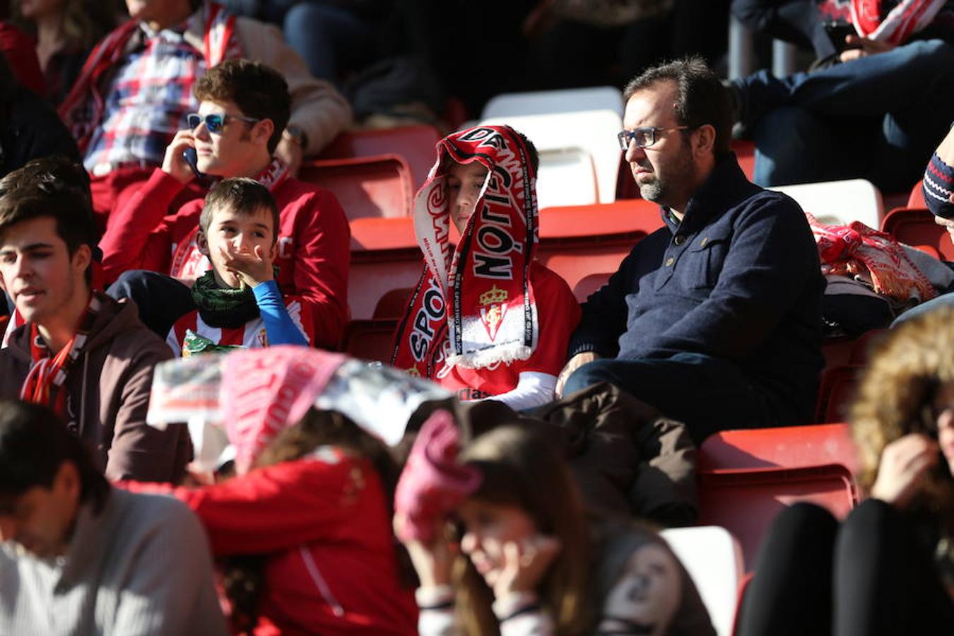 ¿Estuviste en el Sporting 1 - 3 Villarreal? ¡Búscate! (2)