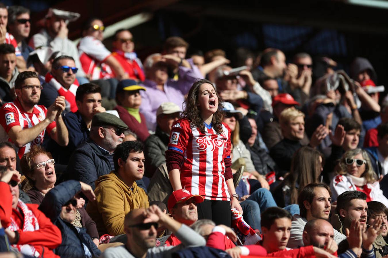 ¿Estuviste en el Sporting 1 - 3 Villarreal? ¡Búscate! (2)