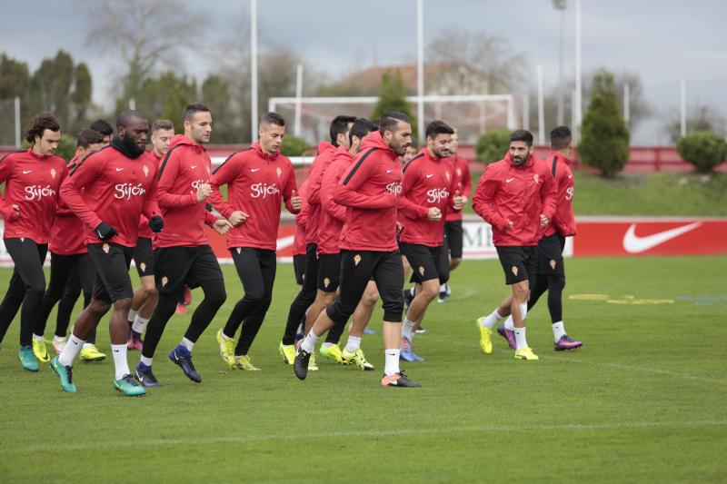 Entrenamiento del Sporting (19/12/16)