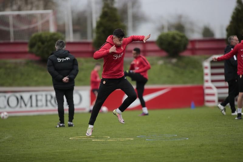 Entrenamiento del Sporting (19/12/16)